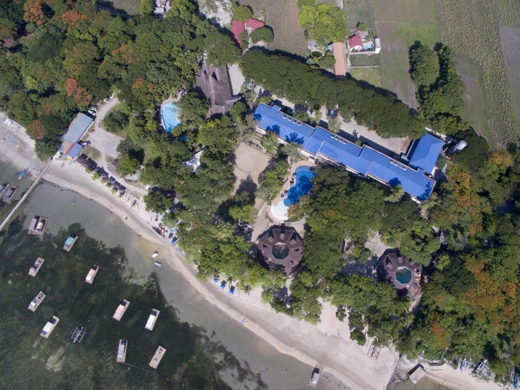 Matabungkay Beach Hotel Batangas Exteriör bild